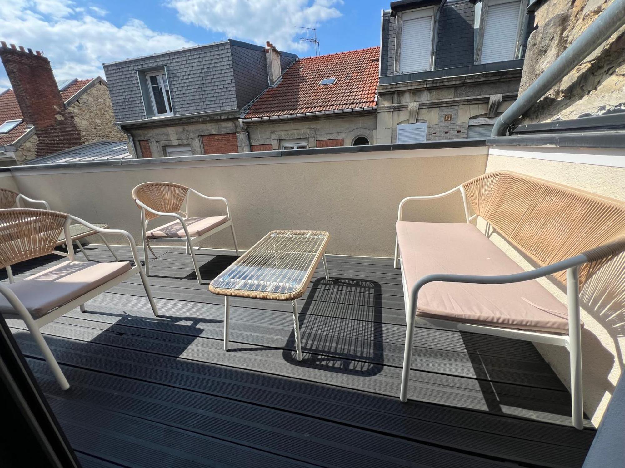 Mm Suites Town House Terrasse Reims Exteriör bild