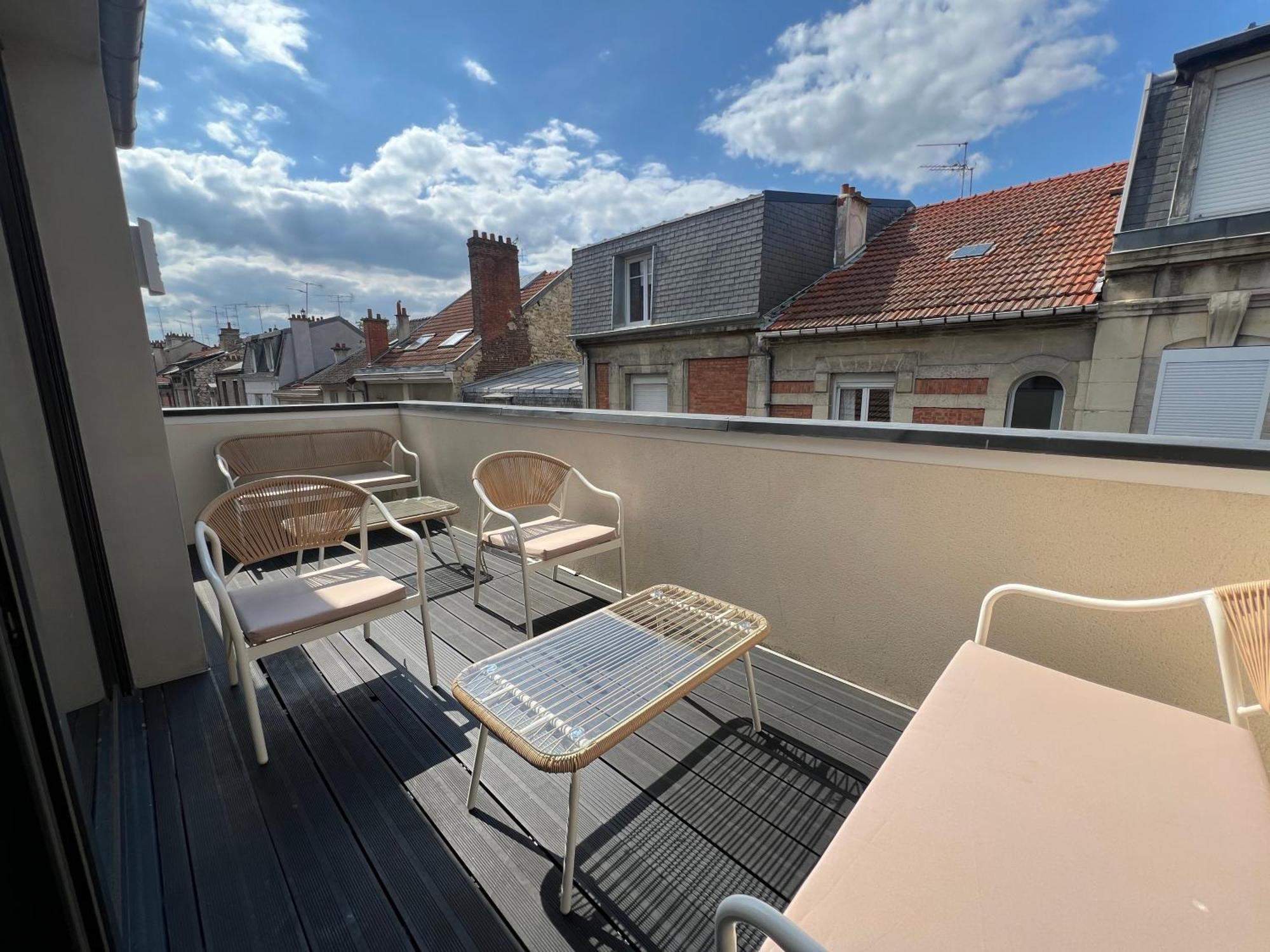Mm Suites Town House Terrasse Reims Exteriör bild